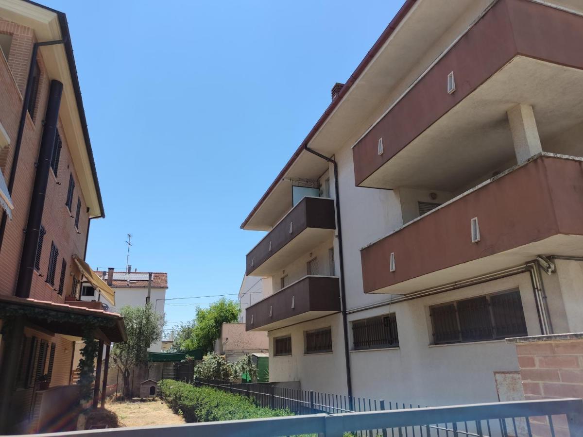 Lillananna Reload Apartment Porto SantʼElpidio Exterior foto