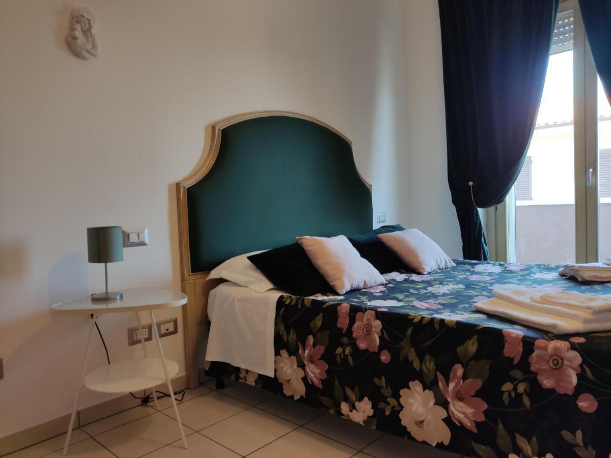 Lillananna Reload Apartment Porto SantʼElpidio Exterior foto